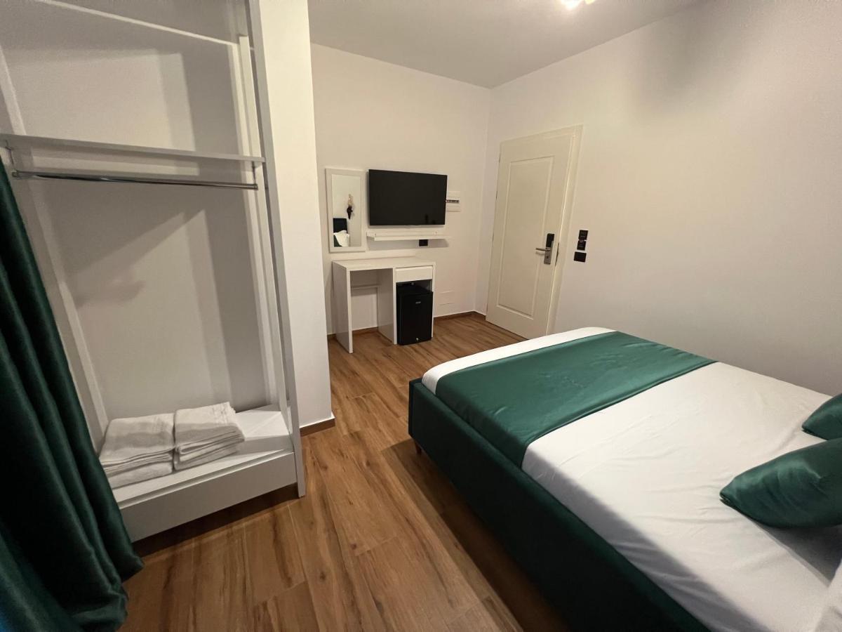 Illyrian Hotel Ksamil Bagian luar foto