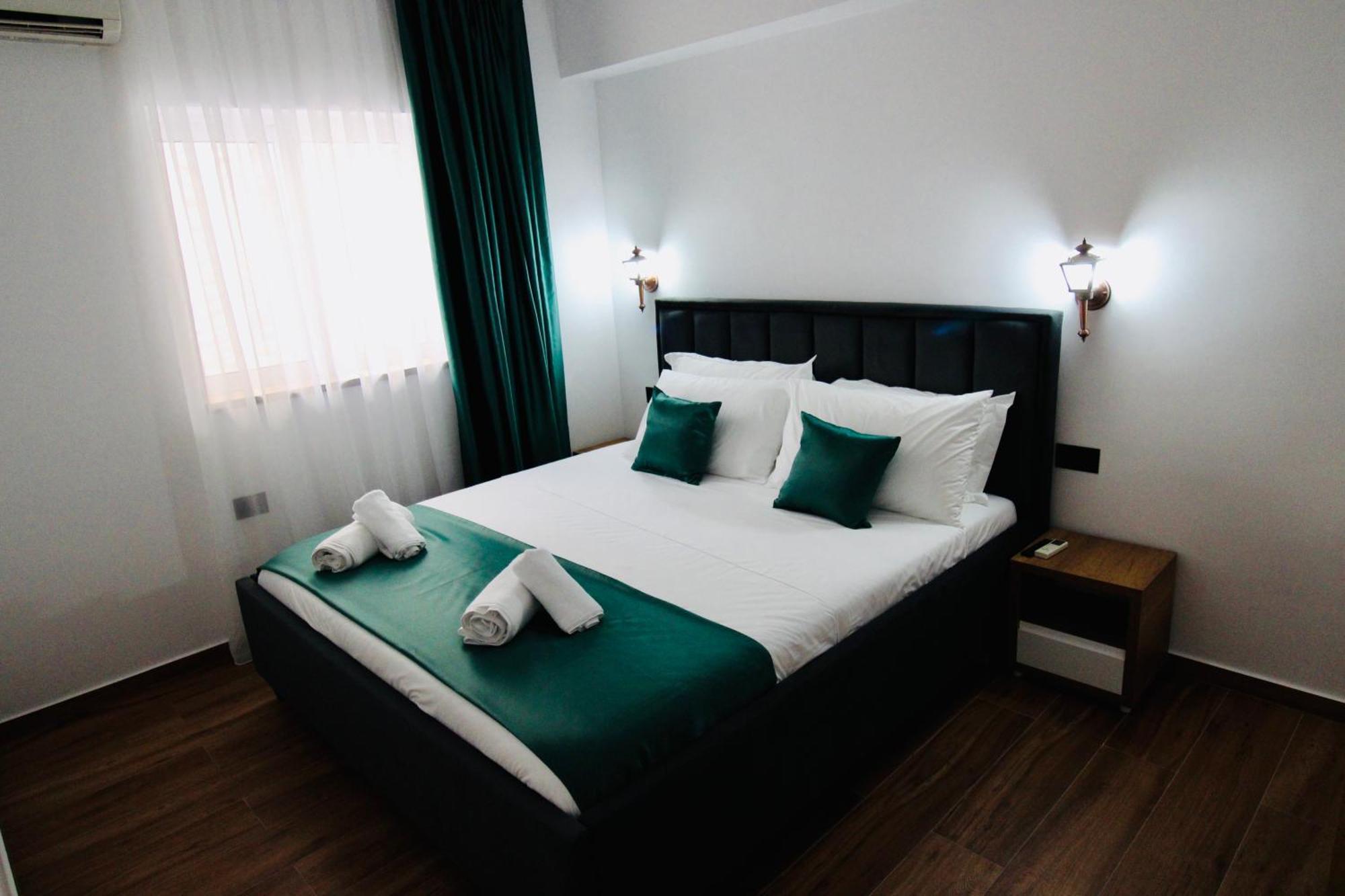 Illyrian Hotel Ksamil Bagian luar foto