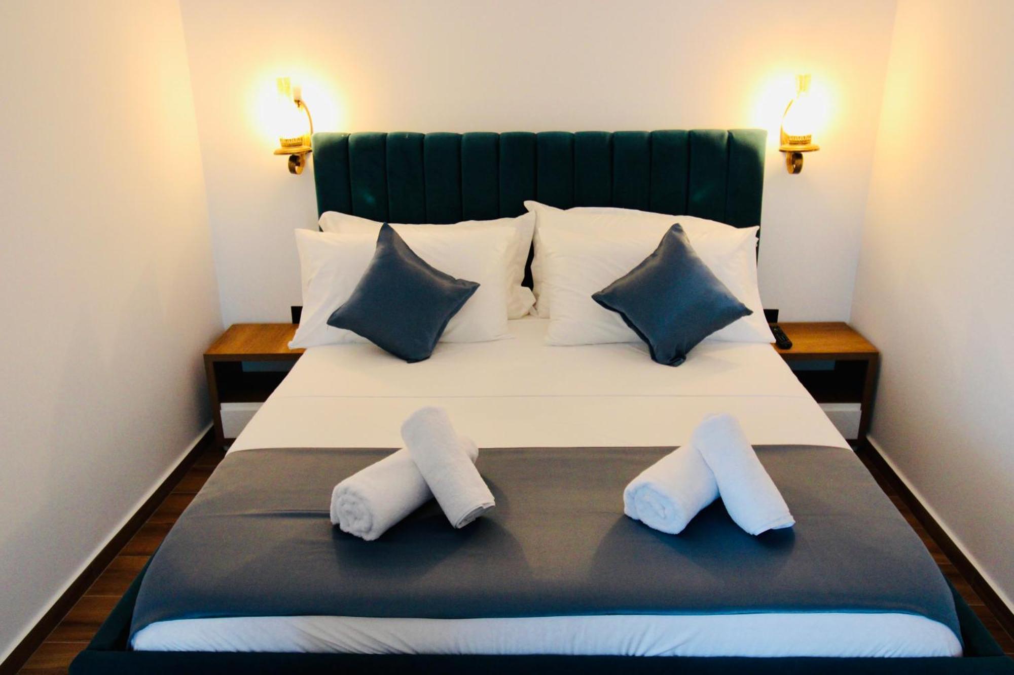 Illyrian Hotel Ksamil Bagian luar foto