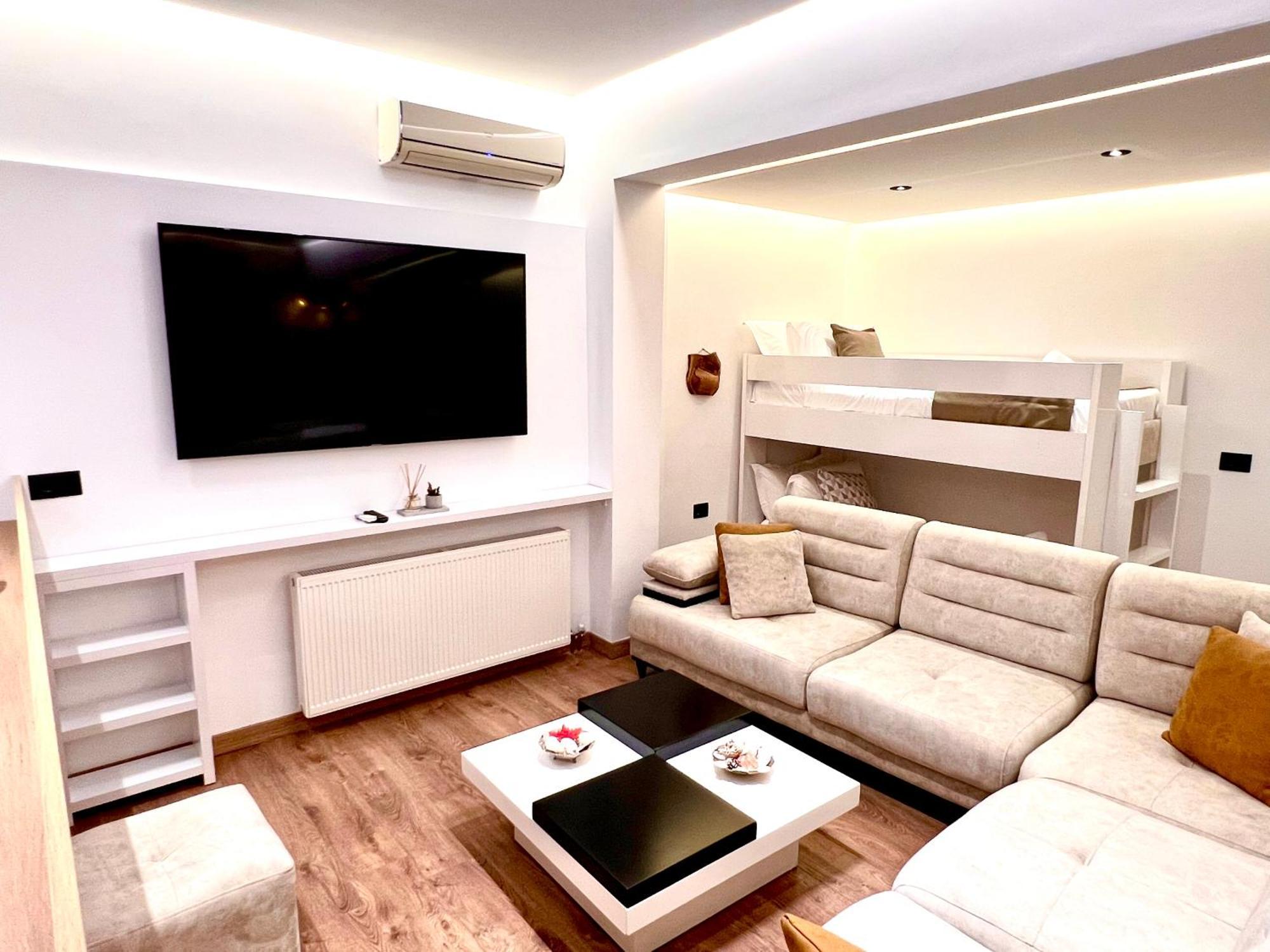 Illyrian Hotel Ksamil Bagian luar foto